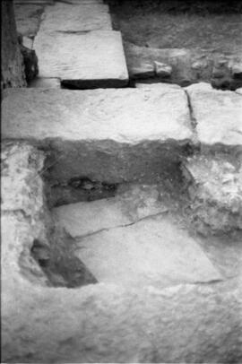 Salle D/Galerie occidentale/Passage entre E et F.