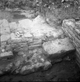 F18 entrée Nord bâtiment - galerie du cardo.