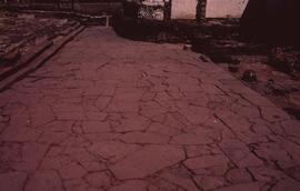 Sud basilique. Decumanus.