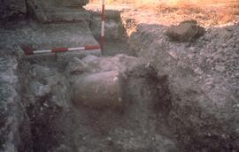 Galerie Ouest. Sondage à travers la galerie face à la base nord de l'arc.