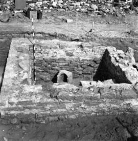 Necrópolis SE/Corte I/EE-FF-42-43/MONUM. A.