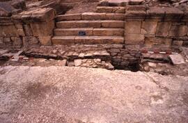 Galerie ouest Sondage G1. Sondage devant escalier du passage H.