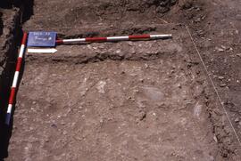 Passage H Sondage H1. Vestiges du sol claudien ?.