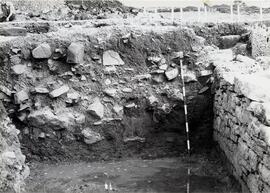 Belo oct. 1979. C 9. Stratigraphie berme Nord de la boutique I.