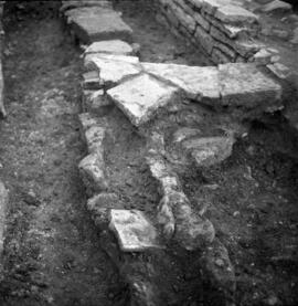 C18 canalisation W et r Ee de dallages.