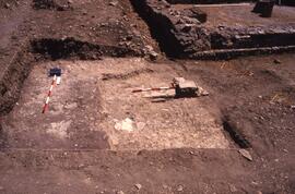 Passage H (H3) début de la fouille. Vue du sud.