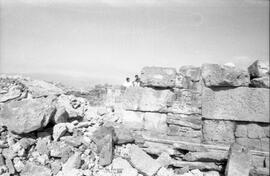 Galerie occidentale/Passage entre E et F.