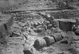 Forum. Portique ouest.