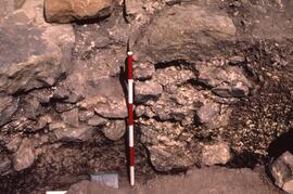 Marché. Édifice aux deux escaliers/Sondage 8.