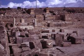 Forum. Côté ouest.