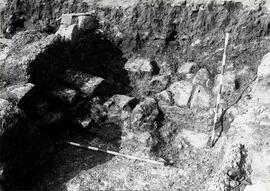 Belo oct. 1979. C 10 mur de séparation des boutiques IX7X et II emplacement du 1er plan de sondag...