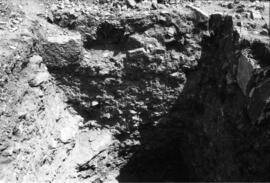 S. Ouest/S. 6 OUEST DAT. F MUR TOMBÉ.