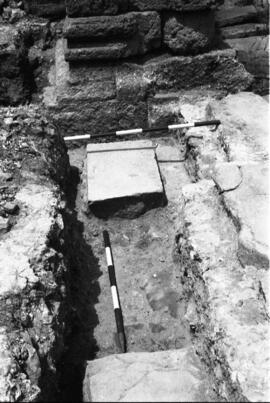 S. Ouest/Sondages 2 et 7 entre bases de l'arc/S. 2 et 7 entre bases de l'arc.