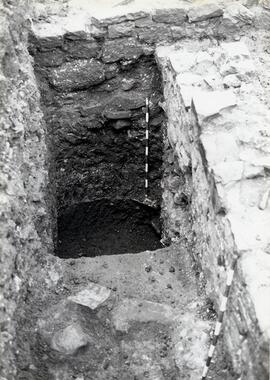 Belo oct. 1979. C 12. Sondage S 2. Vue du Nord vers le Sud.