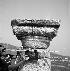 Chapiteau Basilique. 1153.