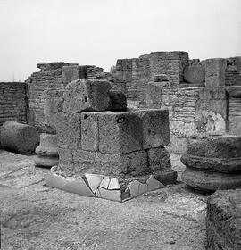 Base Trajan Basilique.